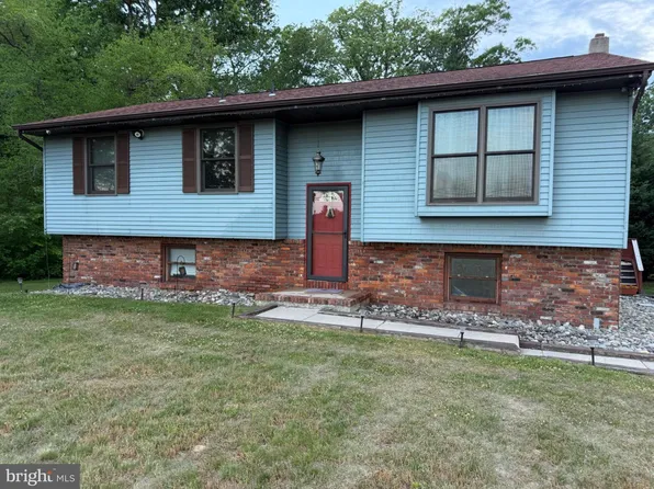 565 Central Ave, Franklinville, NJ 08322