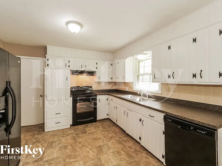 7607 Arlington Ave — Photo 8