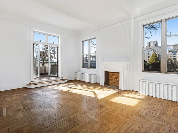 470 W End Ave #Penthouse G, New York, NY 10024