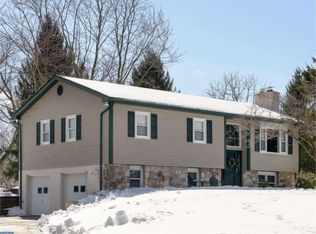 95 Landover Rd, Coatesville, PA 19320