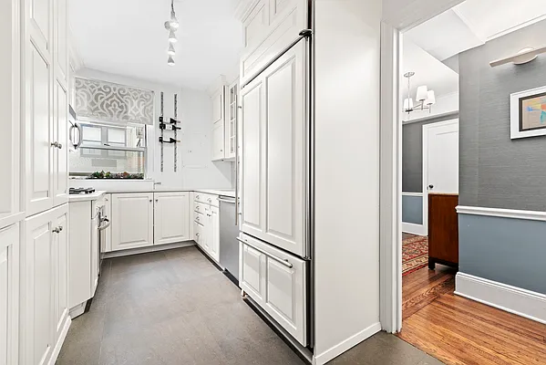 Sold by Douglas Elliman | media 4