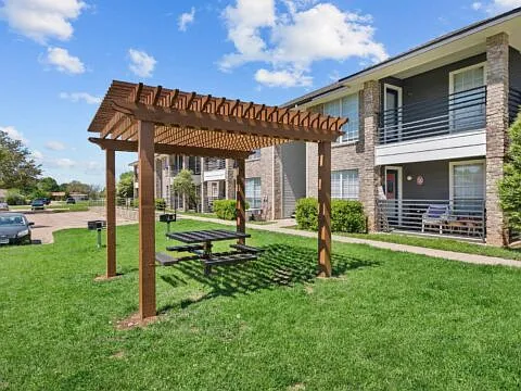 Henderson Place — Photo 19