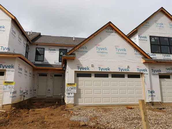 6045 Miranda Ln, Westerville, OH 43081