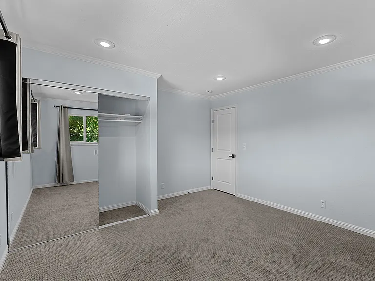 12 White Oak Dr — Photo 20