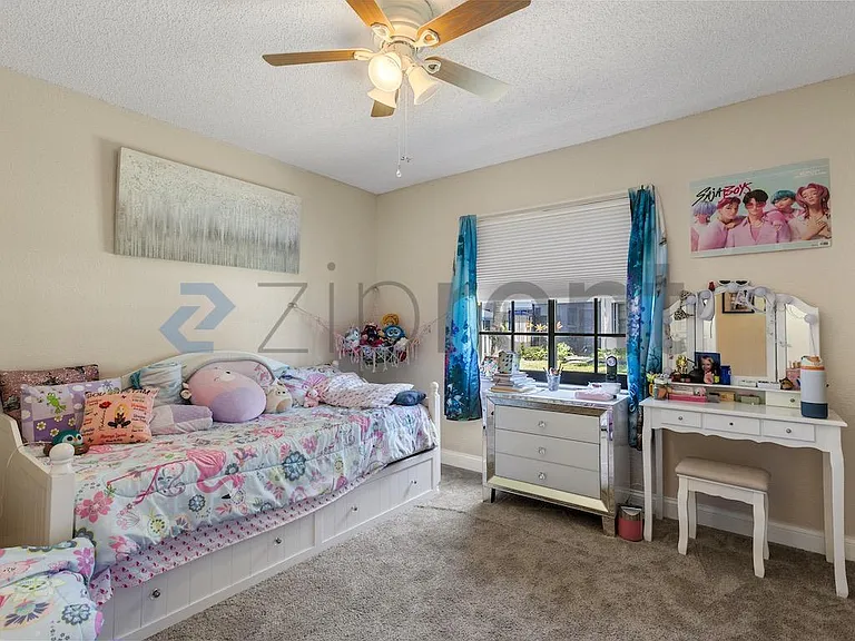 5140 NW 11th Dr — Photo 13
