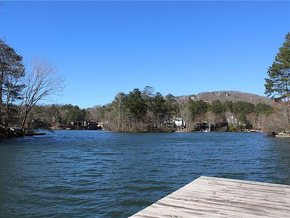 Image 3: Deep Water at Dock