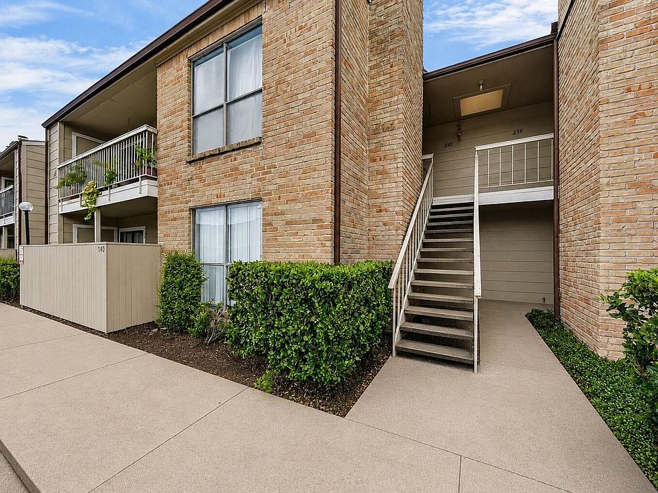 1st image of 2100 Wilcrest Dr APT 140