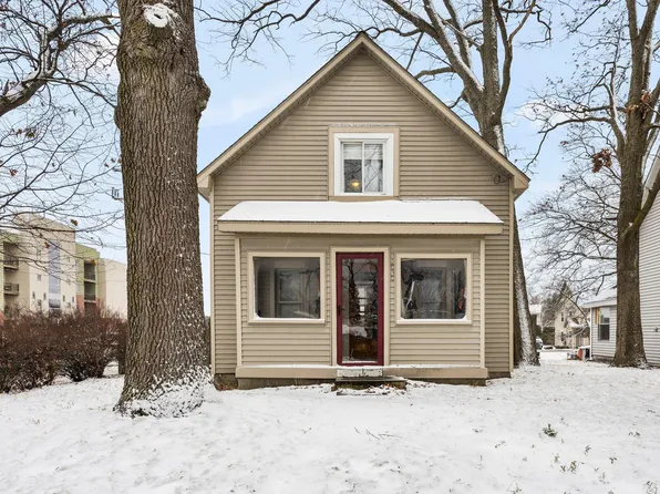 1030 Boyd Ave, Traverse City, MI 49686