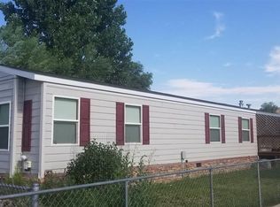 104 E Fremont St, Thermopolis, WY 82443