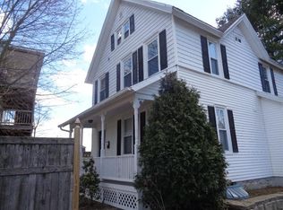 2 Kingsley Ave, Northampton, MA 01060
