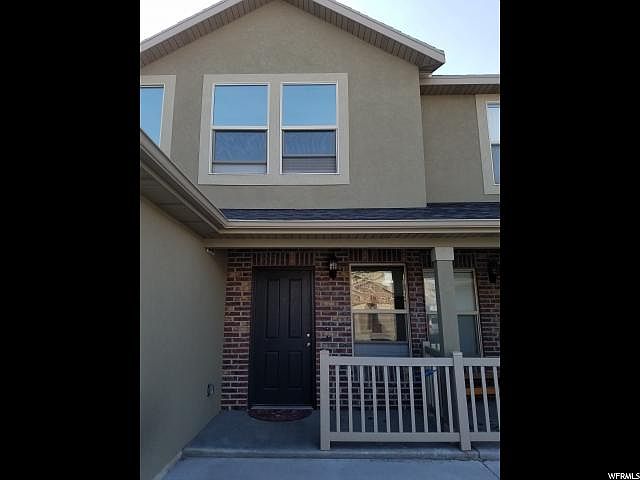 1st image of 2417 N Wellington Dr