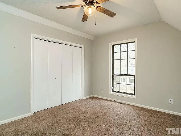 1219 Fernridge Dr — Photo 23