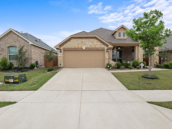 4th image of 3104 Kirby Ln