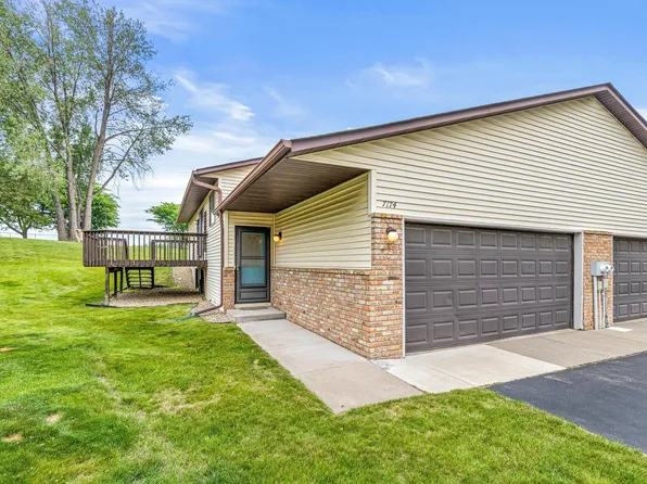 7174 Robinwood Ct, Woodbury, MN 55125