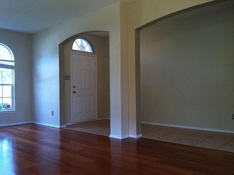 Formal Dining