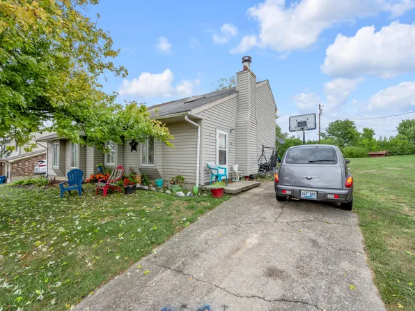 700 Country Club Ct, Winchester, KY 40391