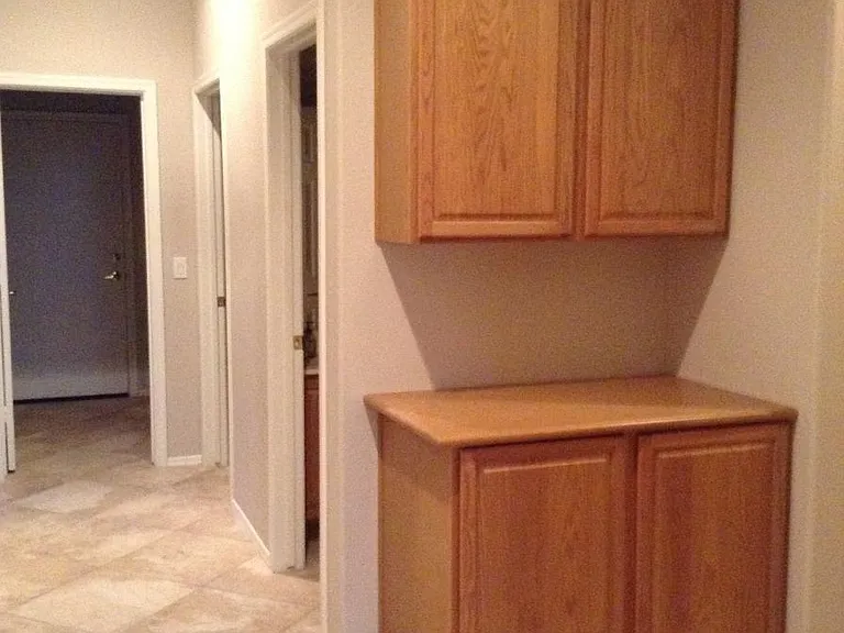 The hallway has this nice feature.