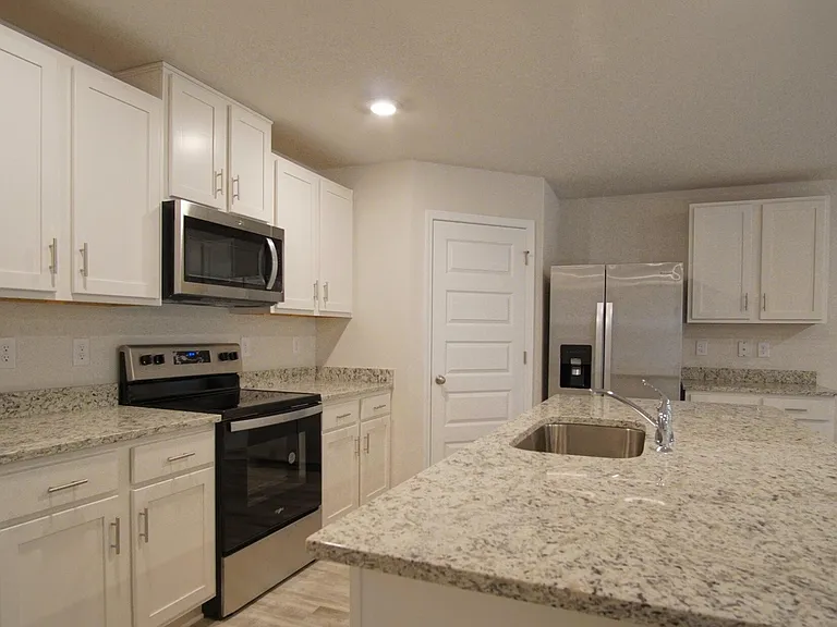 5120 Gaineswood Dr — Photo 14