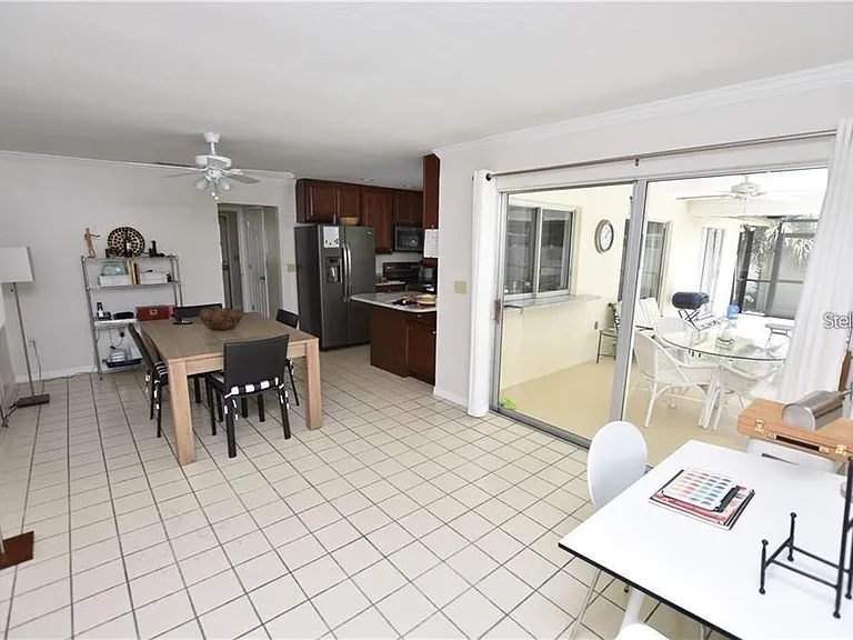 3926 Calliandra Dr — Photo 11