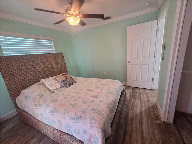 1435 Santa Clara Dr — Photo 9