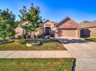 211 Equestrian Rd, Hickory Creek, TX 75065