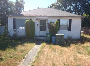 9801 33rd Ave SW, Seattle, WA 98126