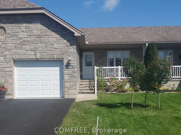 703 Aberdeen St, Renfrew, ON K7V 0A3