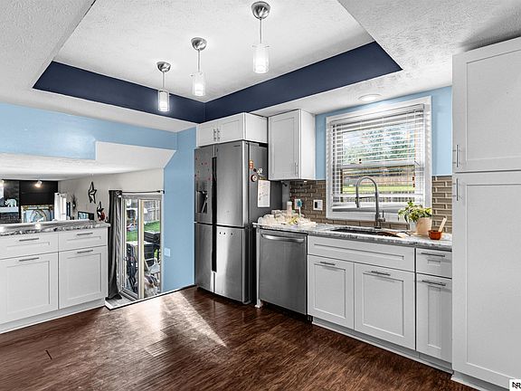 2nd image of 12110 Parker Cir