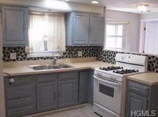 41 W Crooked Hill Rd #1, Pearl River, NY 10965