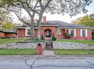 1804 Longbranch Ct, Arlington, TX 76012