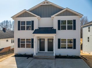 442 22nd St SW, Hickory, NC 28602