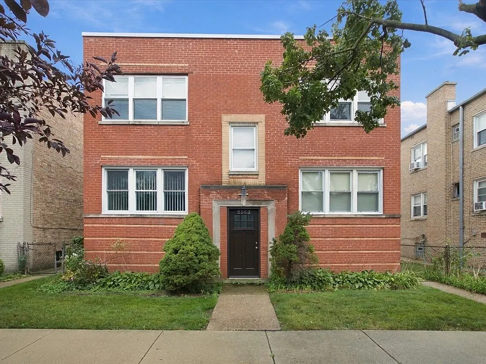 2553 W Summerdale Ave #1E