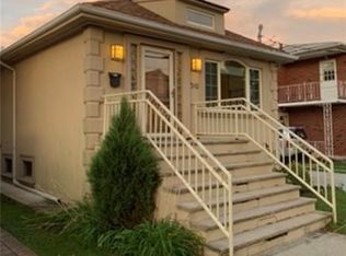 310 Beach 146th St, Far Rockaway, NY