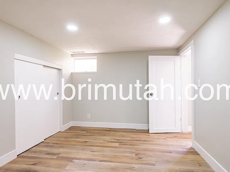 753 E Princeton Ave — Photo 8