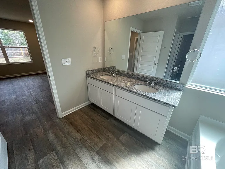 213 Burnston Way — Photo 14