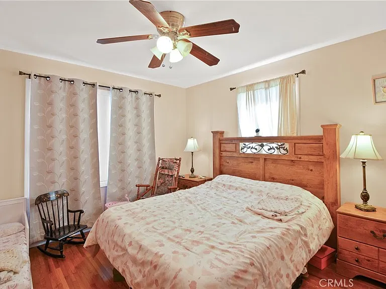 1466 W Santa Cruz St — Photo 6