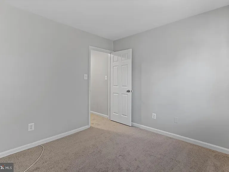 19202 Dunbridge Way — Photo 23