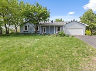 8530 N Kishwaukee Rd, Stillman Valley, IL 61084