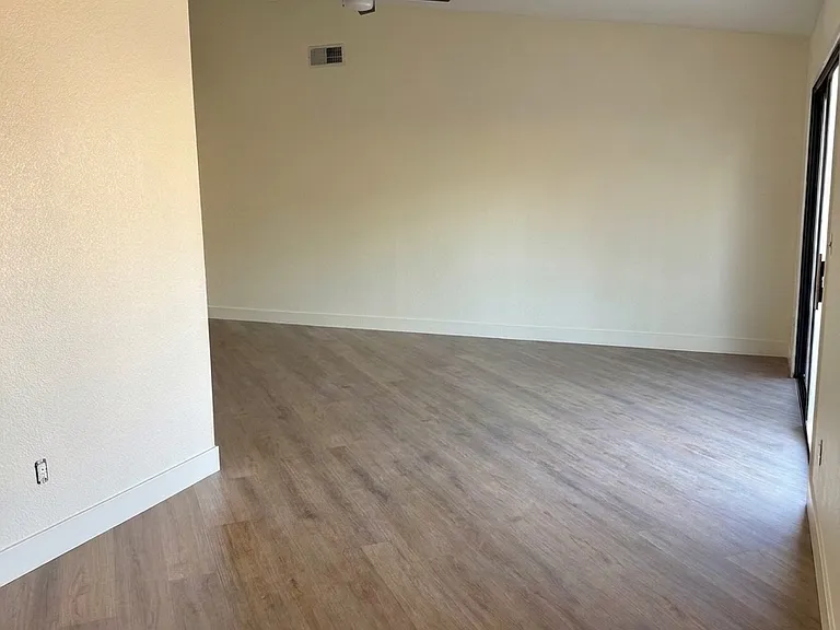 10173 E Cardiff Pl — Photo 9