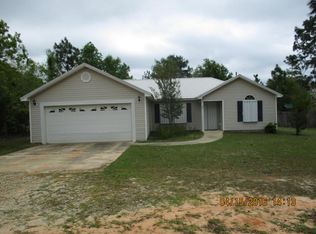 32 Millers Way, Defuniak Springs, FL 32433