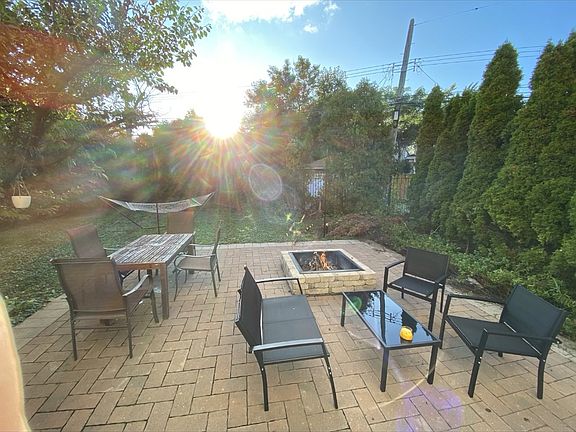 5th image of 3706 W George St #1