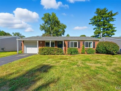 11983 Brookmont Dr, Maryland Heights, MO, 63043
