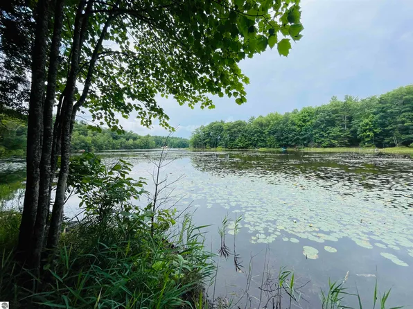 N Hobbs Hwy, Traverse City, MI 49696