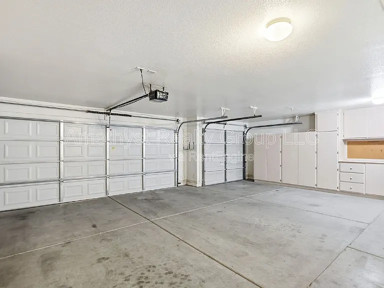 7017 W Greenbriar Dr — Photo 31