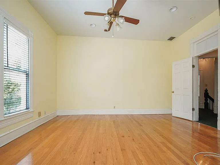 333 S Plant Ave — Photo 4
