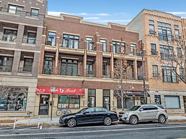 2048 W Belmont Ave #2, Chicago, IL 60618