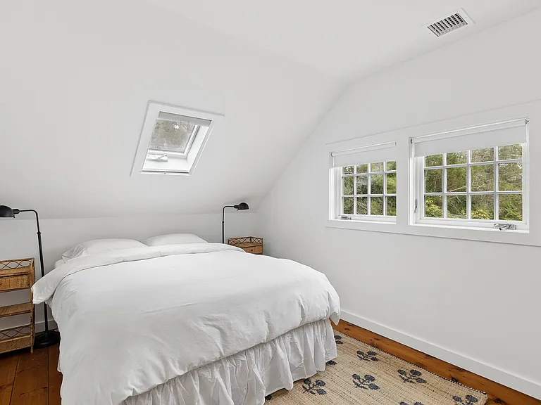 130 Montauk Hwy — Photo 19