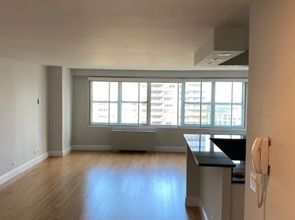 155 W 68th St APT 2008, New York, NY 10023