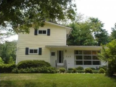 717 Shetland St, Rockville, MD, 20851