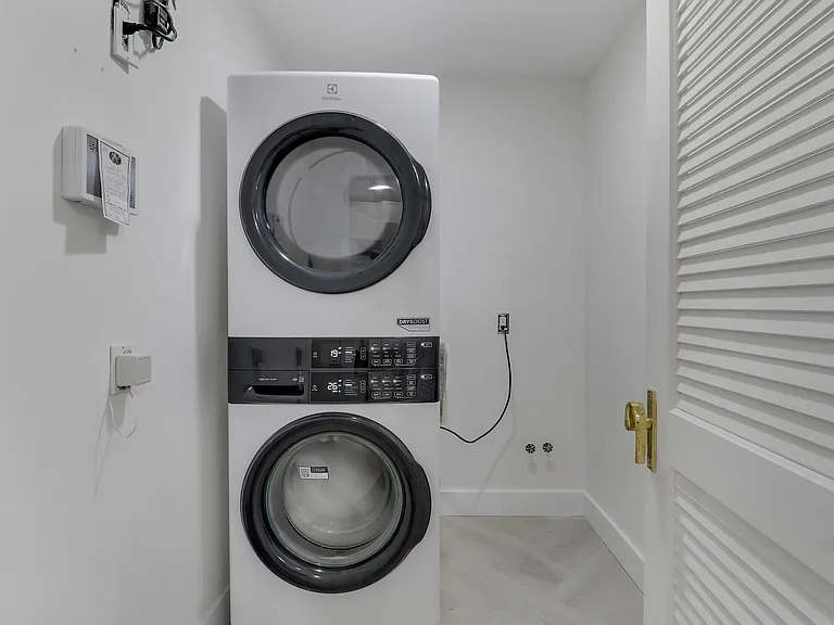 13760 Sand Crane Dr — Photo 19